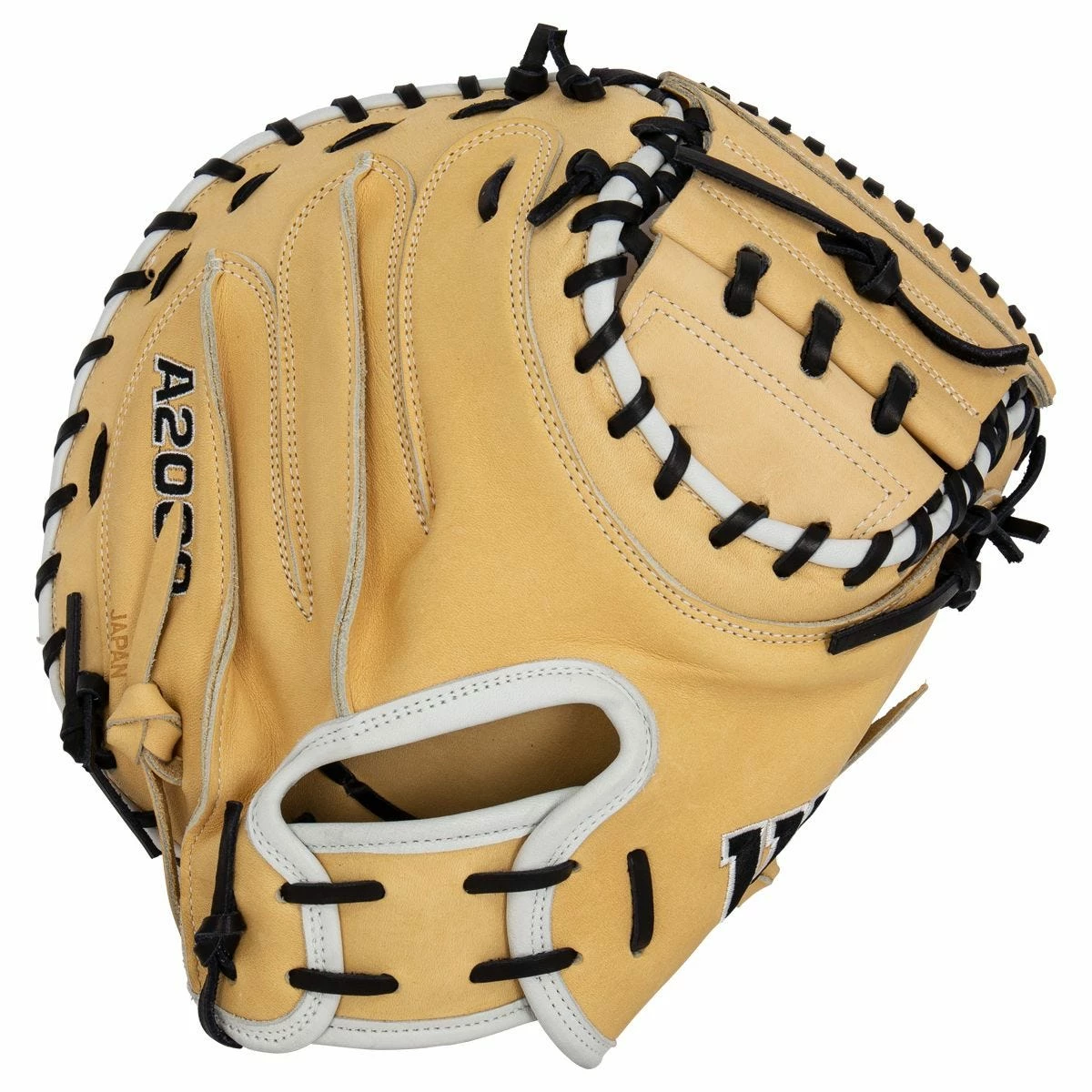 Wilson A2000 CM33 33" Baseball Catcher's Mitt - 2021 Model 5 Wilson A2000 CM33 33" Baseball Catcher's Mitt - 2021 Model - Image 3